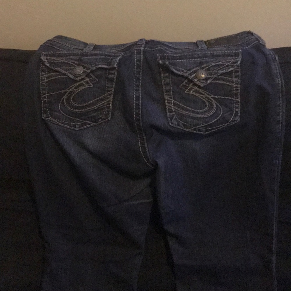 Silver suki size 16